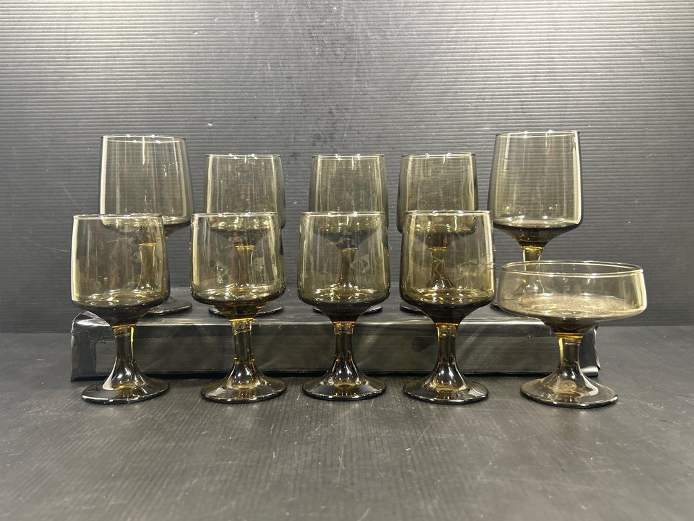 Smoke Glass Drinking Glasses- 7 Small Wines, 2 Large Wines, 1 Wide Wine