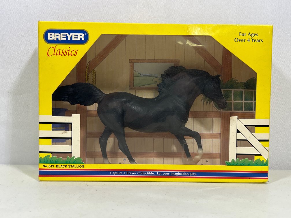 Breyer Classics #543 Black Stallion with Box
