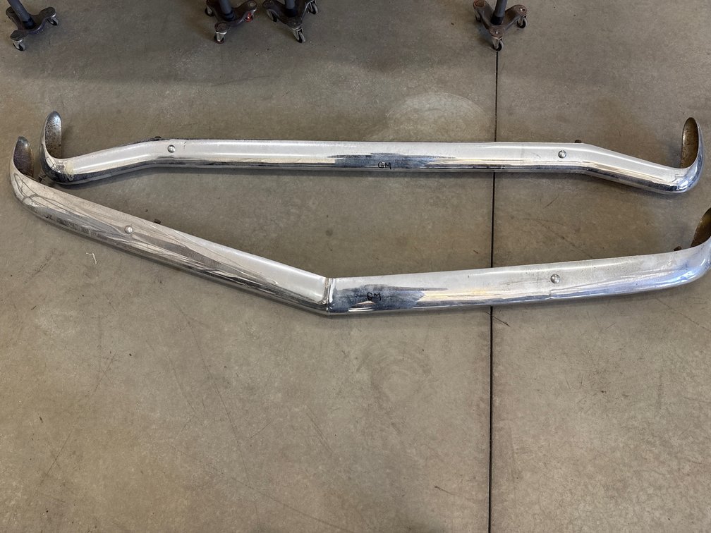 GM Automobile Bumpers (2)