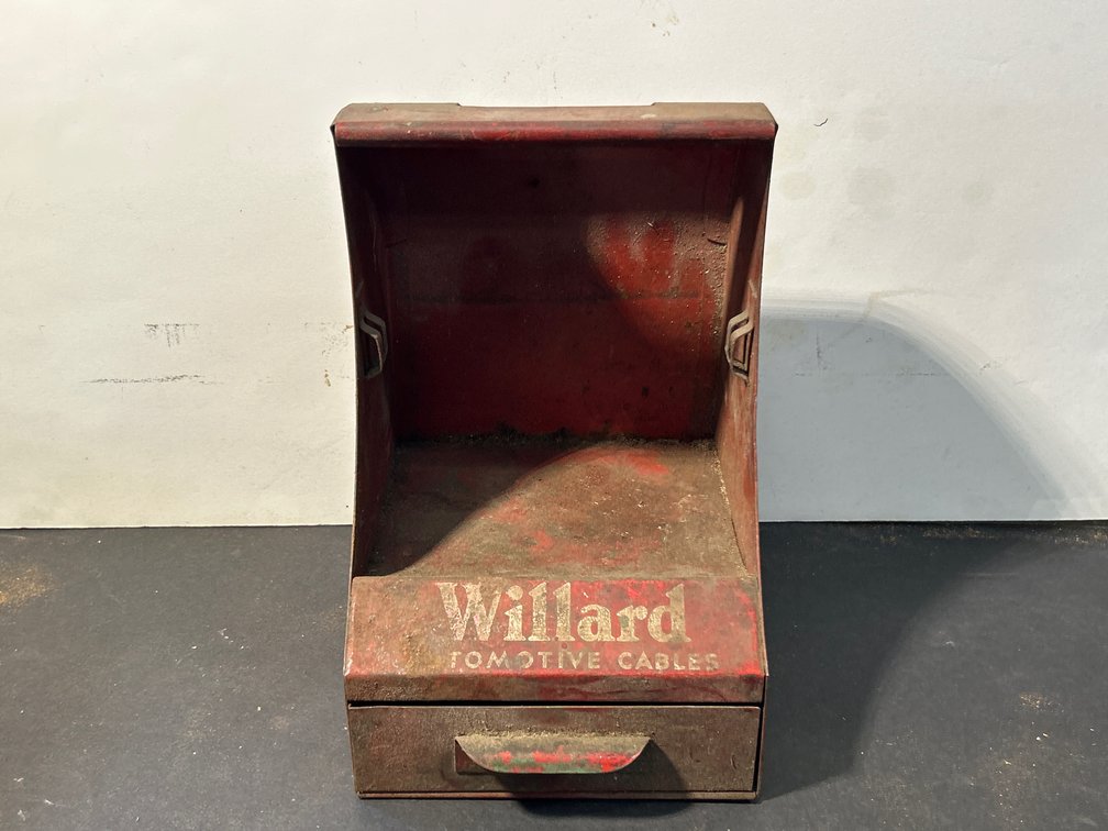 Vintage Willard Automotive Cables Metal Display Cabinet, 1930's - 1950's