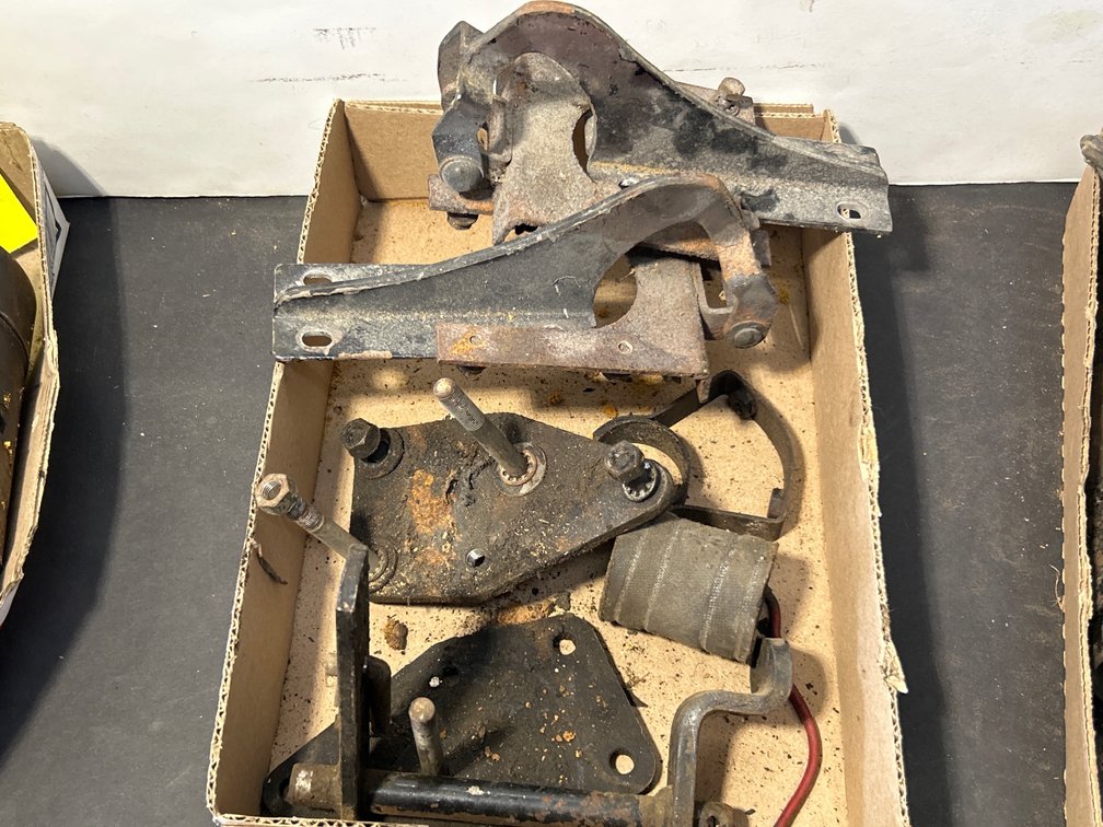 Sunbeam Hood Hinges
