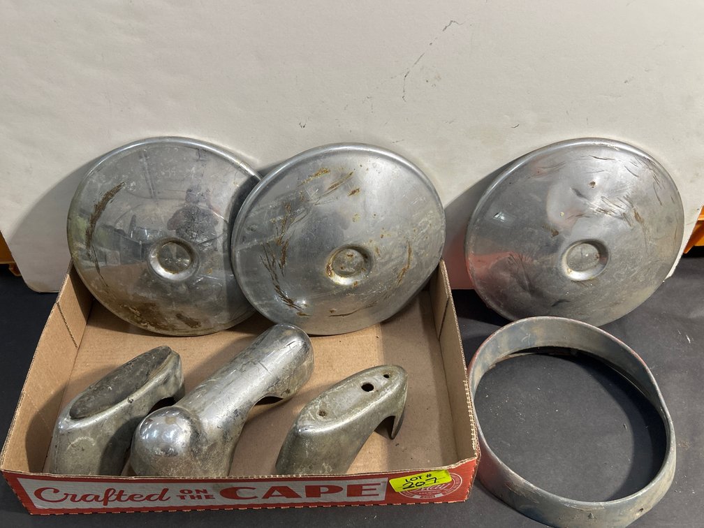 Sunbeam Wheel Covers and Bumperettes