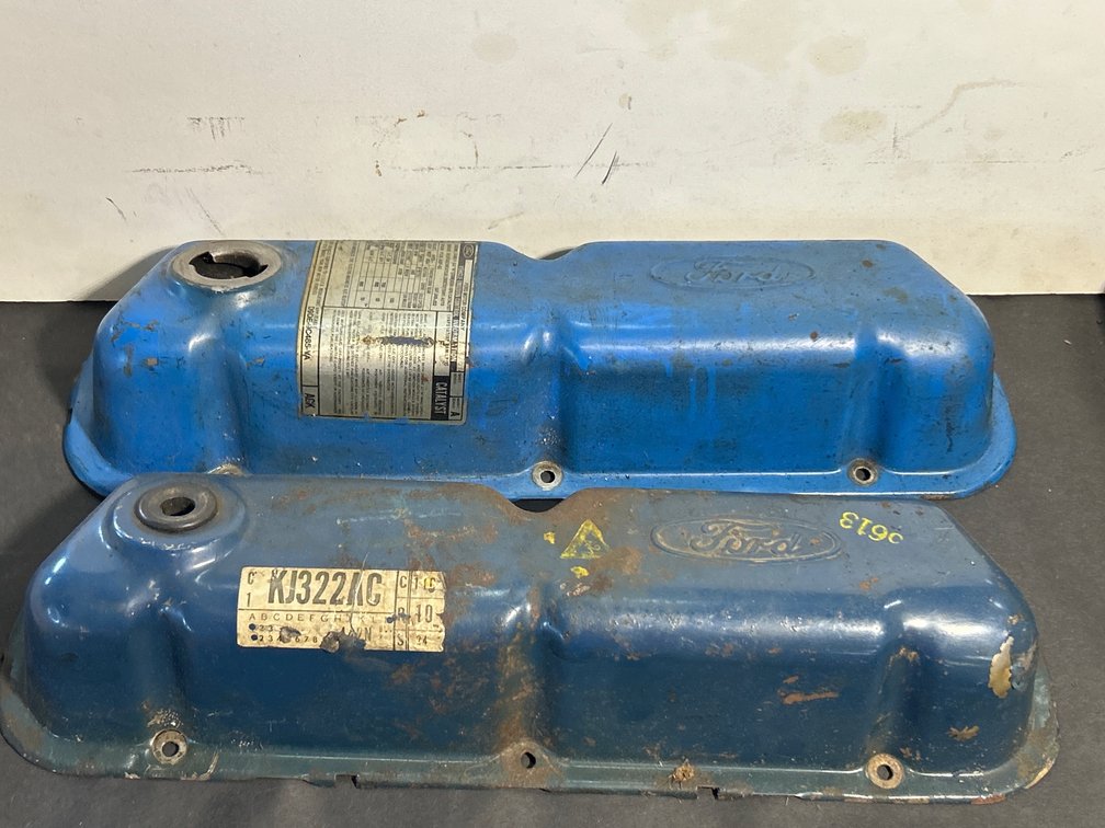 Ford Engine Head Covers