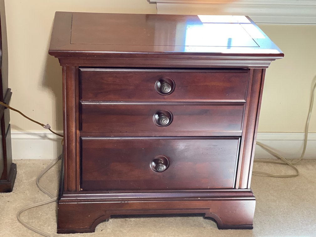 Pair of Stanley Furniture 2-Drawer Night Stands