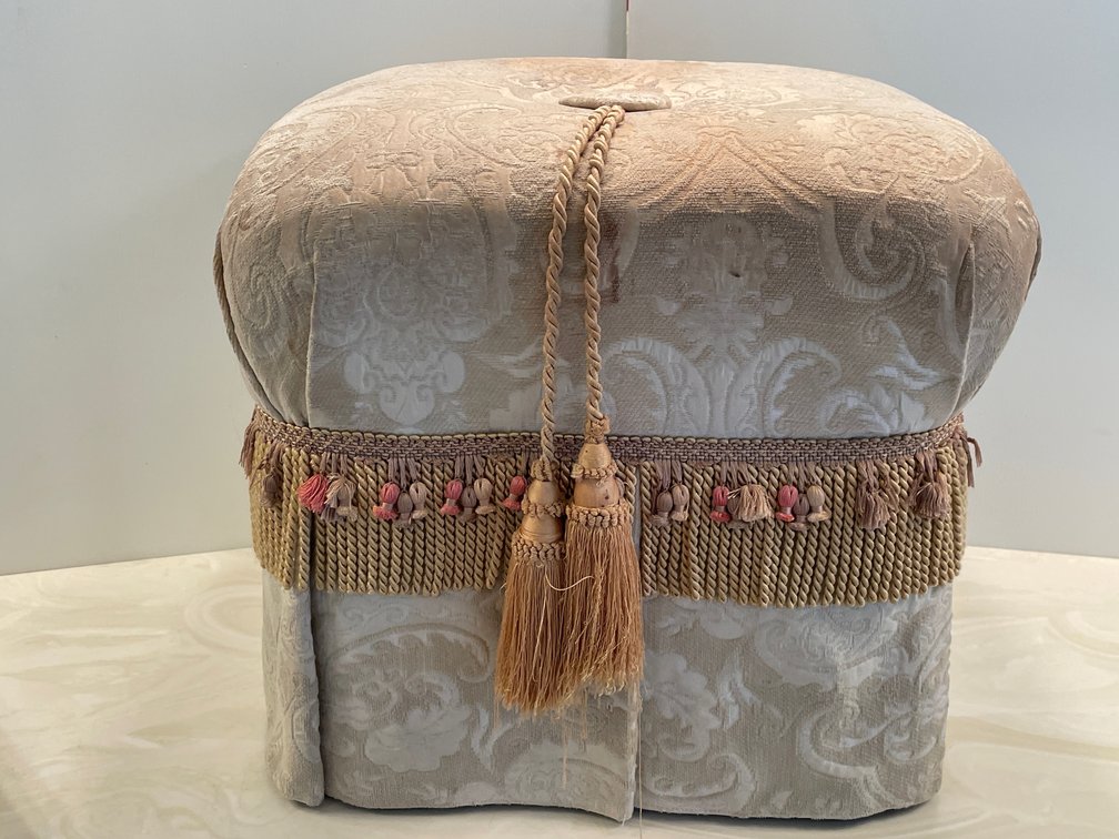 Small Ottoman with Fringe Decoration