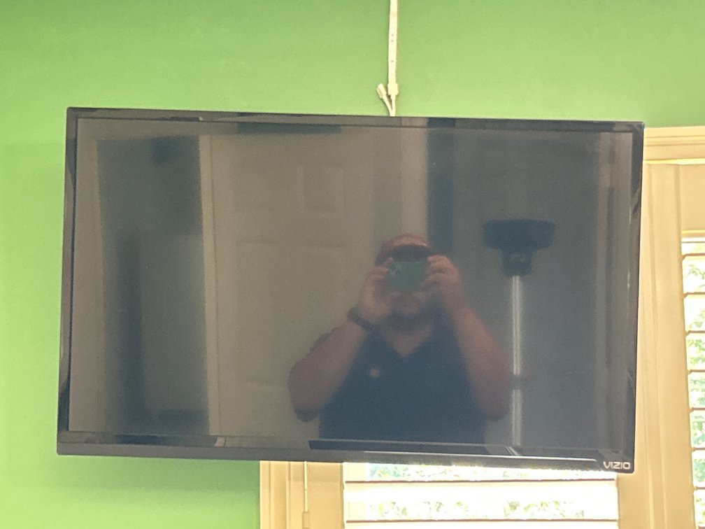 32" Vizio Flat Screen TV