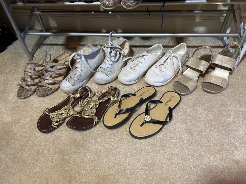 Lady's Shoes- 4 Pairs of Sandals, 2 Pairs of Sneakers, All Size 8-1/2M