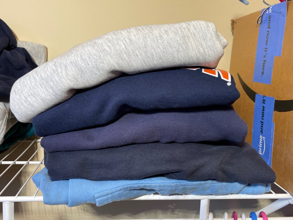 College Sweatshirts Lot