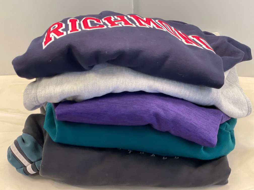 Sweatshirts Lot