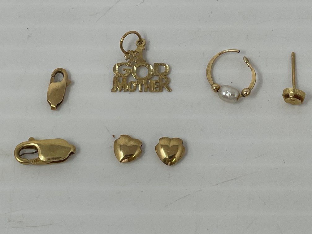 Grouping of Gold Jewelry Findings, etc.