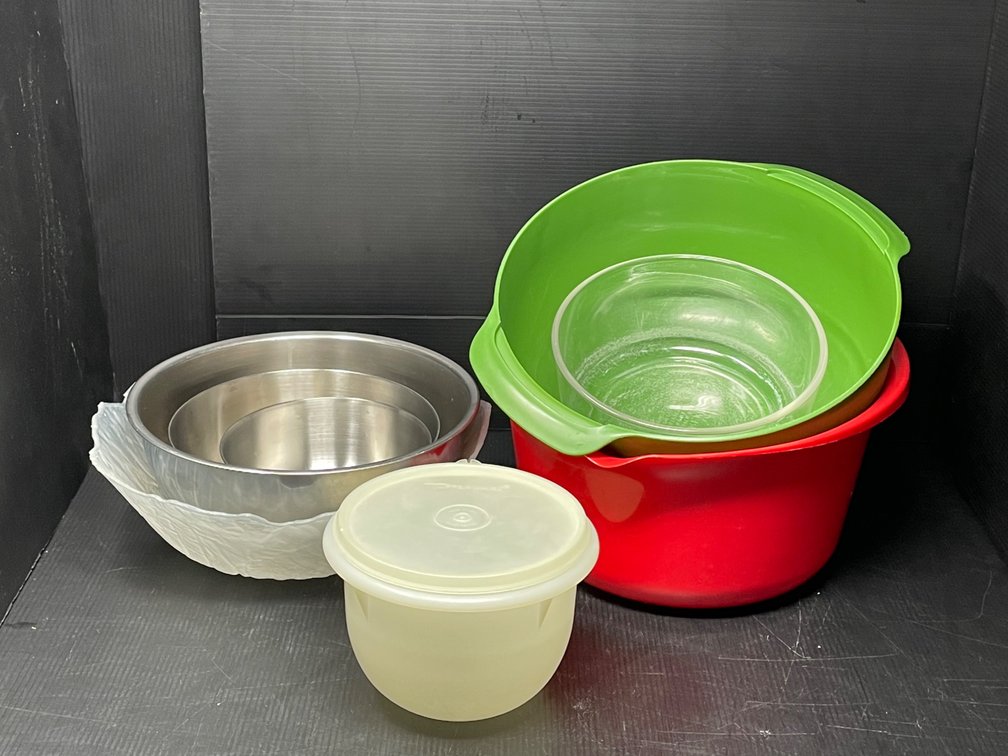 Plastic, Stainless Steel & Glass Bowls, Tupperware Food Storage Container