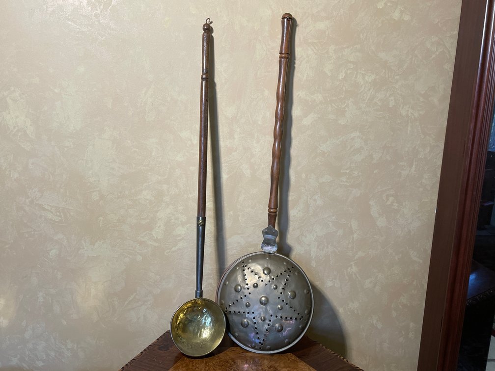 Brass & Copper Bed Warmer with Wooden Handle, Brass Long Handled Ladle