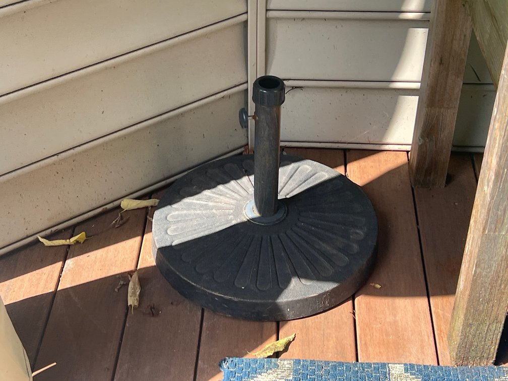 Round Umbrella Base