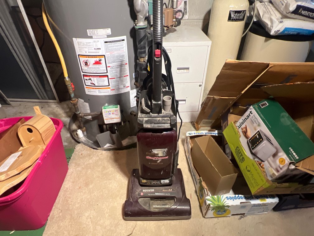 Hoover Wind Tunnel Upright Vacuum Cleaner
