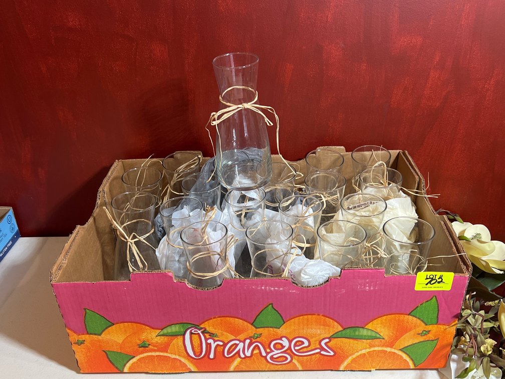 19 Glass Jars with Raffia Ribbons