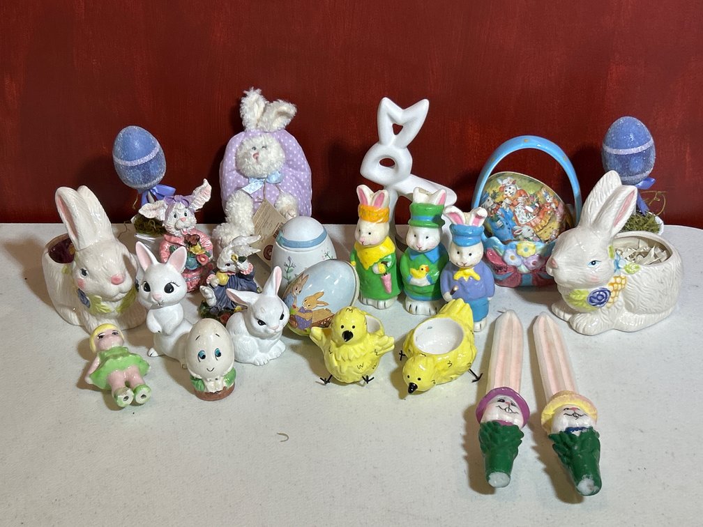 Easter Figurines: Eggs, Rabbits, Chicks, and More