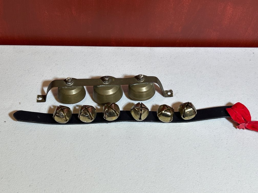 Vintage Hame and Modern String Sleigh Bells