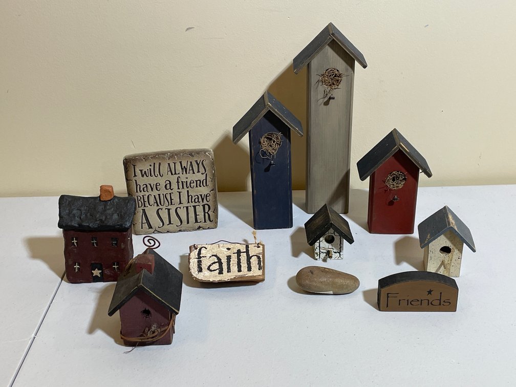 Primitive Wooden Birdhouses, Miniature Houses, and Inspirational Sign Decor