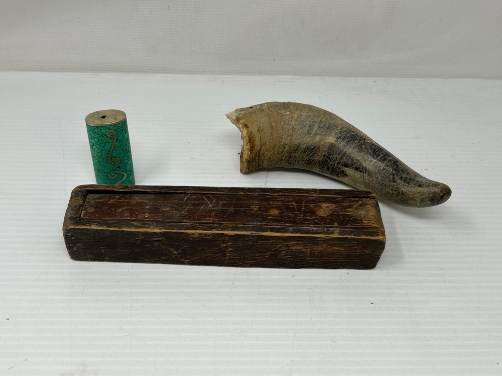 Animal Horn, Wooden Box w/ Dowels, Silver & Turquoise Piece