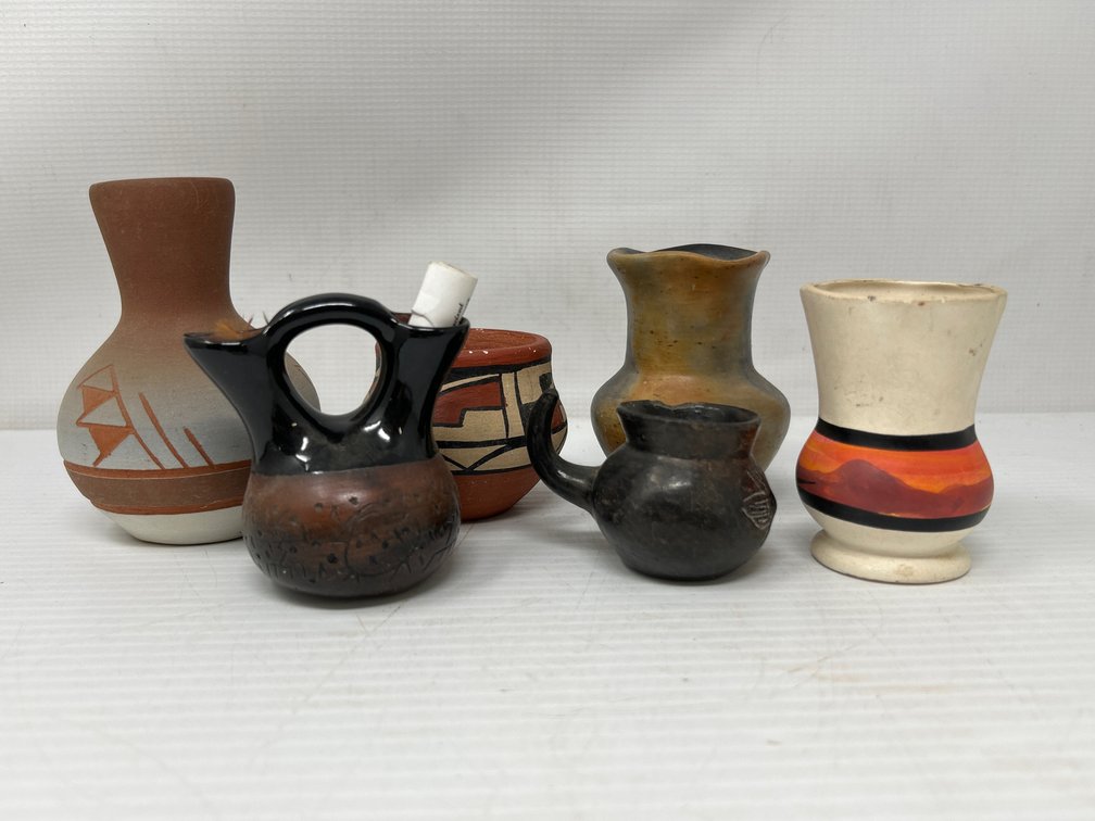 6 Pieces of Southwestern Pottery
