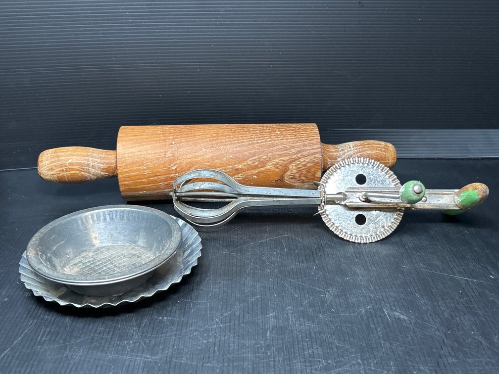 Wooden Rolling Pin, 2 Aluminum Tart Pans, Green Handled Egg Beater
