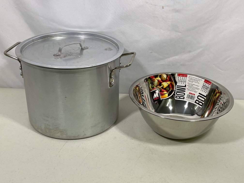 Mirro Corp. Stock Pot with Lid, Stainless Steel Mixing Bowl