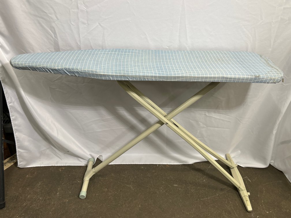 Collapsible Ironing Board