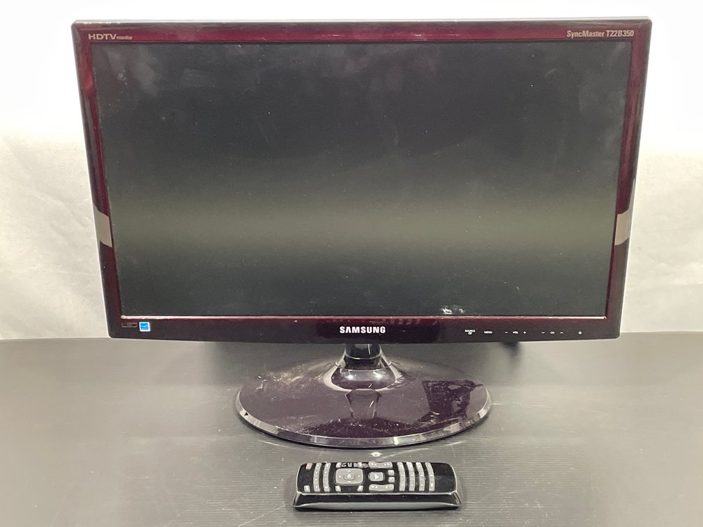 Samsung Flat Screen Television with Remote