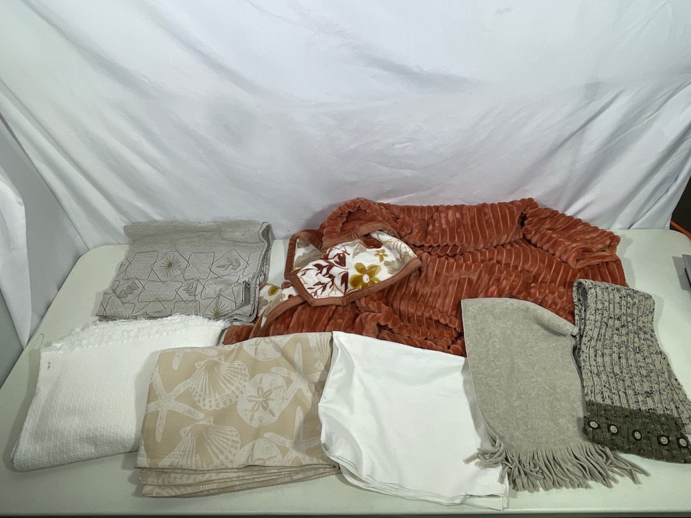 Table Covers, Reversible Fleece Throw, Scarves