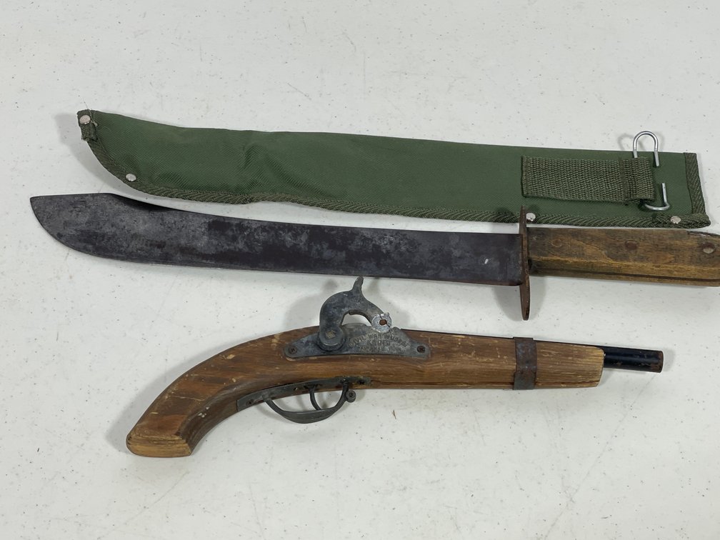Machete with Canvas Scabbard, Kadet Civil War Toy Flintlock Musket