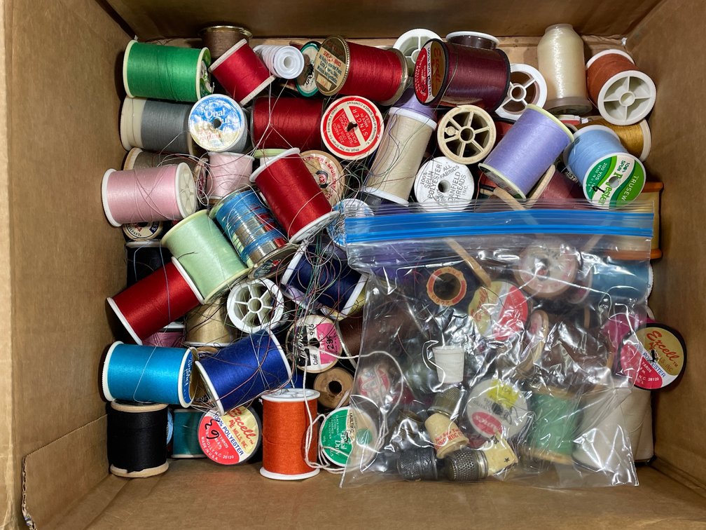 Quilting Booklets, Bag of Assorted Thimbles, Box of Various Threads
