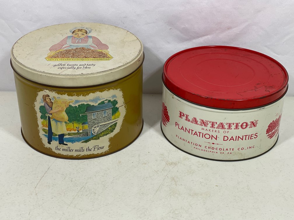 2 Lidded Tins- Pretzels and Plantation JingleBits
