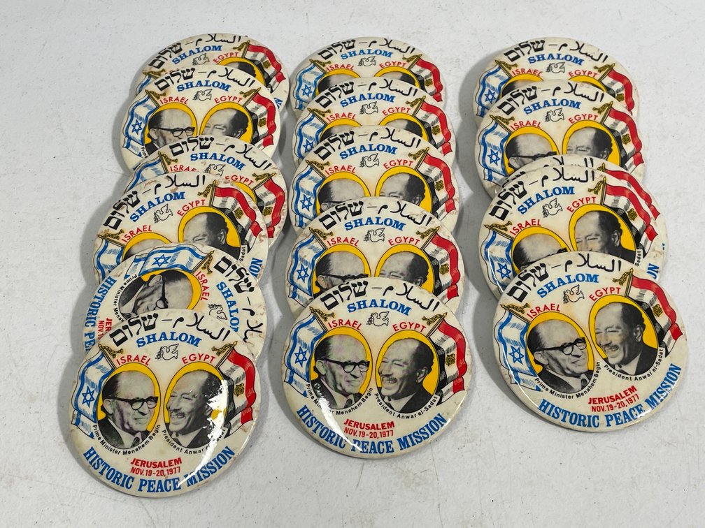 Lot of Pins "Historic Peace Mission: Israel/Egypt, 1977"