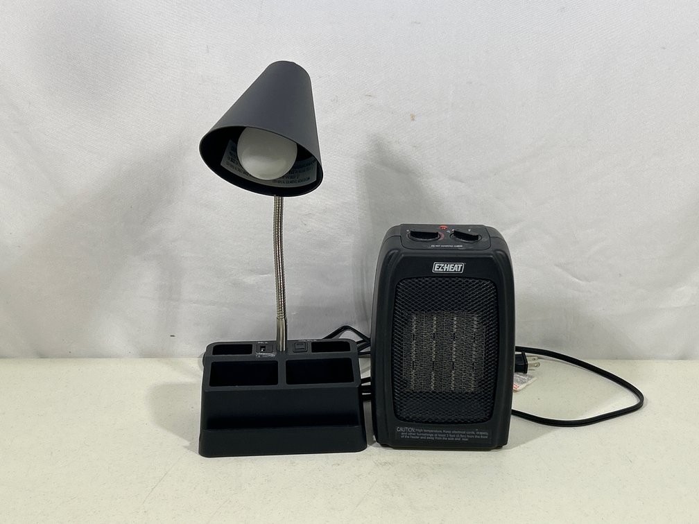 Desk Lamp with USB Port, EZHeat Portable Heater