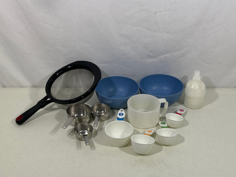 Strainer, 3 Sets Measuring Cups, 2 Blue Bowls, Plastic Pitcher