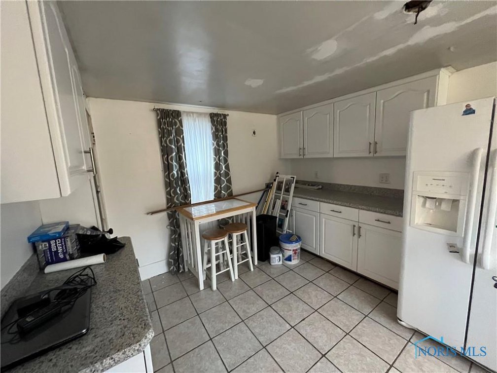 Image for MINIMUM BID AUCTION $39,000! 2903 111th St