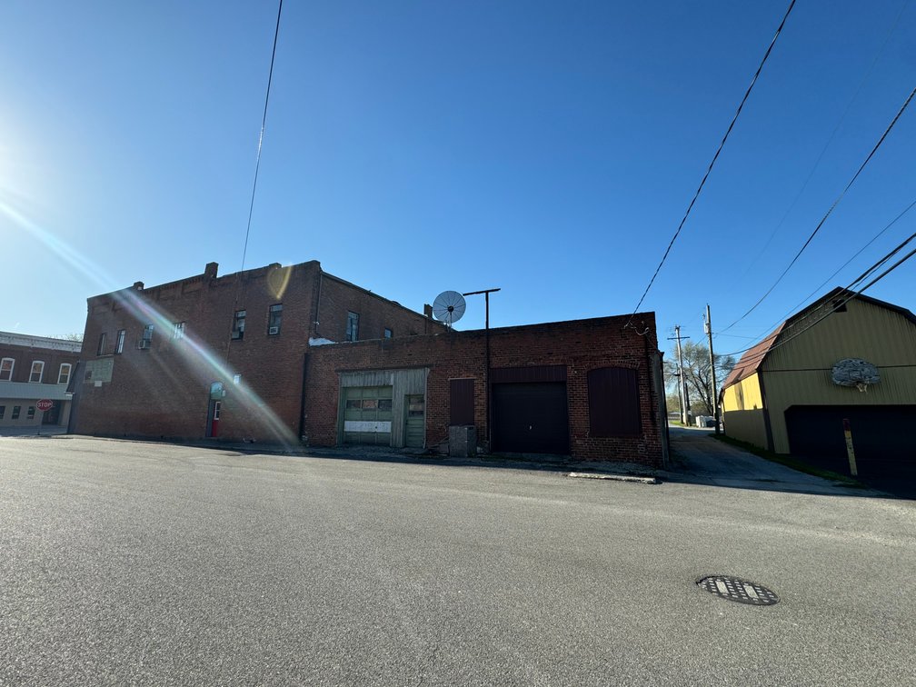 Image for MINIMUM BID AUCTION $25,000! 120 N Harrison St