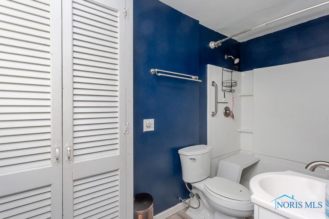 Image for MINIMUM BID AUCTION $129,000! 1034 Nela Pkwy