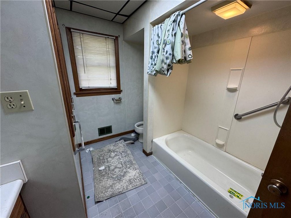 Image for MINIMUM BID AUCTION $99,000! 2120 Mathews Rd