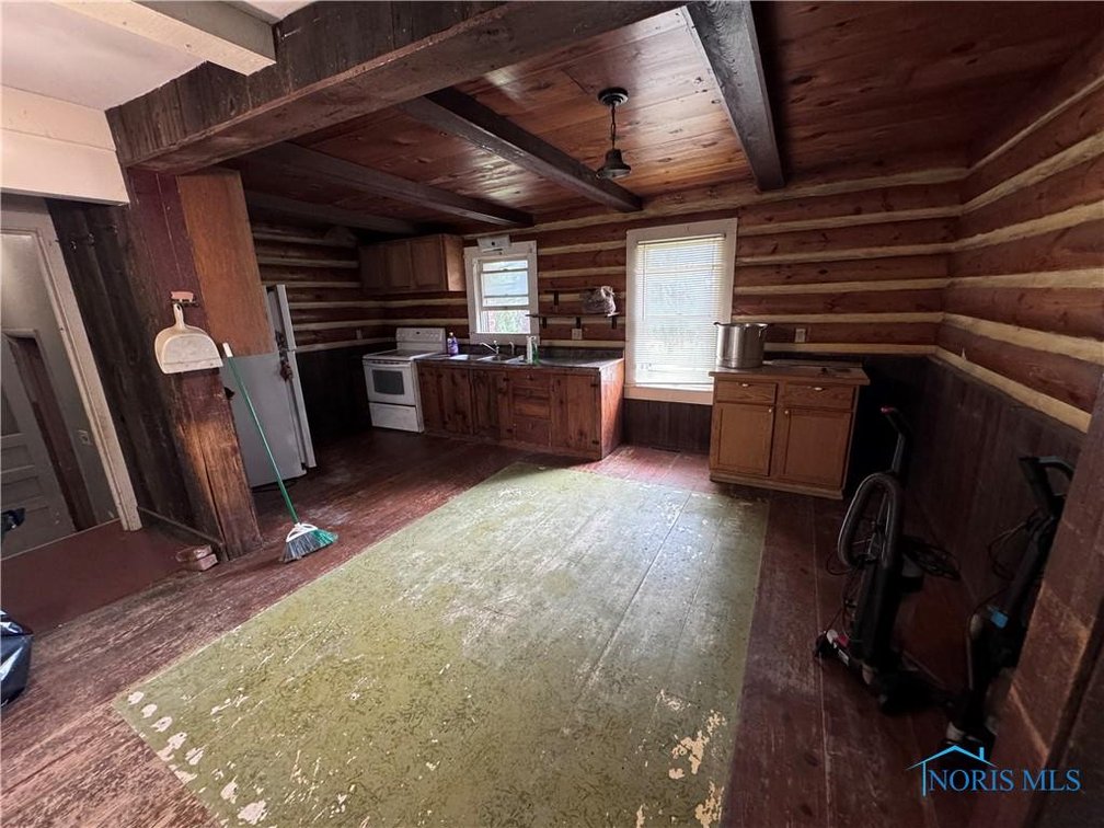Image for MINIMUM BID AUCTION $99,000! 7343 Finzel Rd