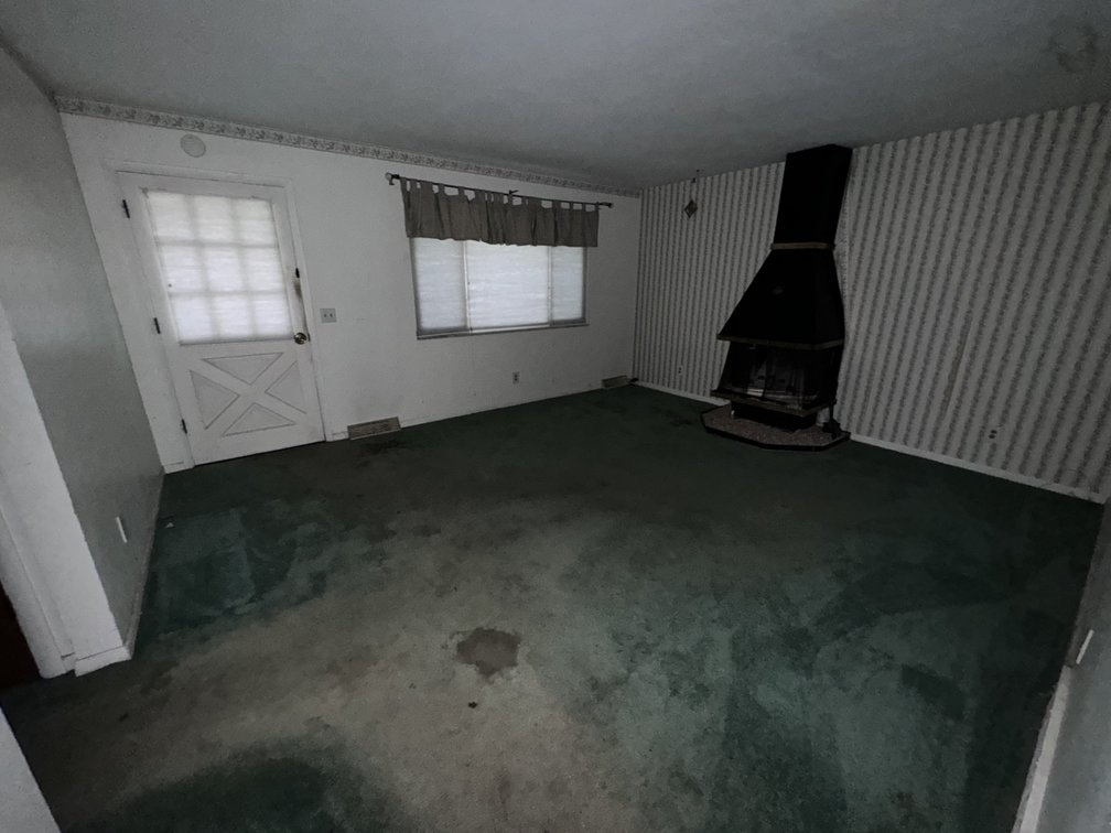 Image for MINIMUM BID AUCTION $79,000! 818 Woodlawn Dr