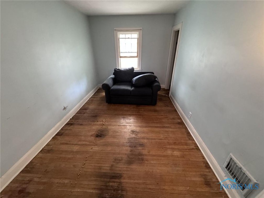 Image for SOLD PRIOR TO AUCTION! 3739 Westland Ave