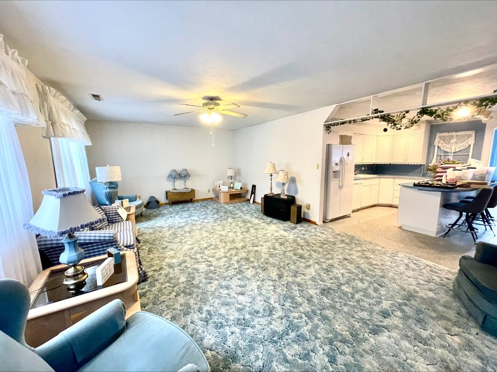 Image for MINIMUM BID AUCTION $99,000! 2127 Maryland Pl