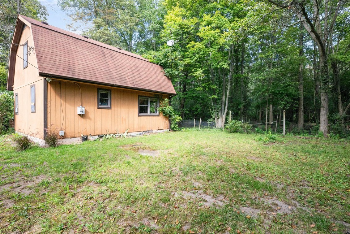 Image for MINIMUM BID AUCTION $150,000! 420 N Eber Rd.