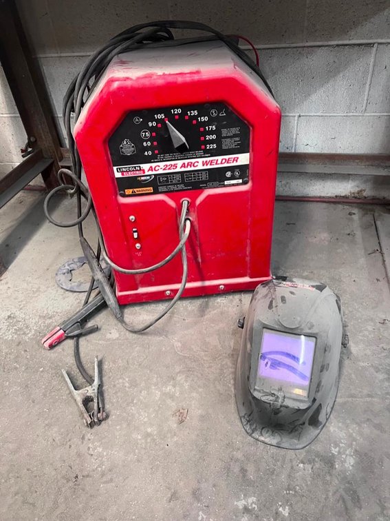 Image for WELDERS, GANTRIES AND TOOLS ONLINE ONLY AUCTION