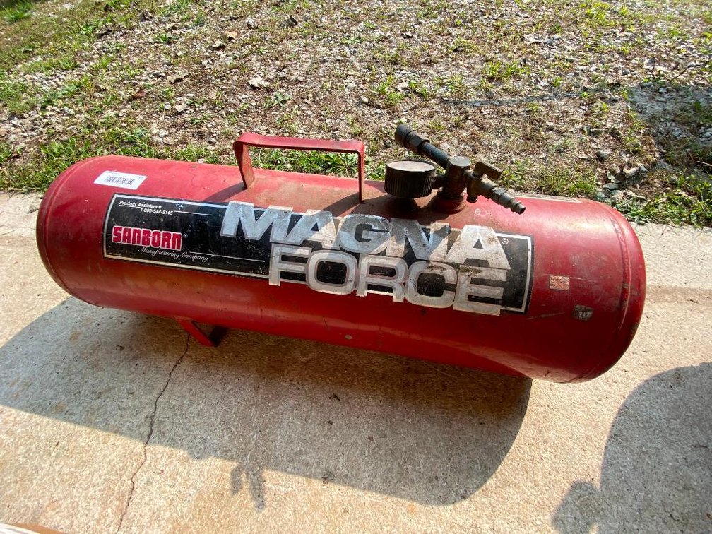Magna Force Air tank