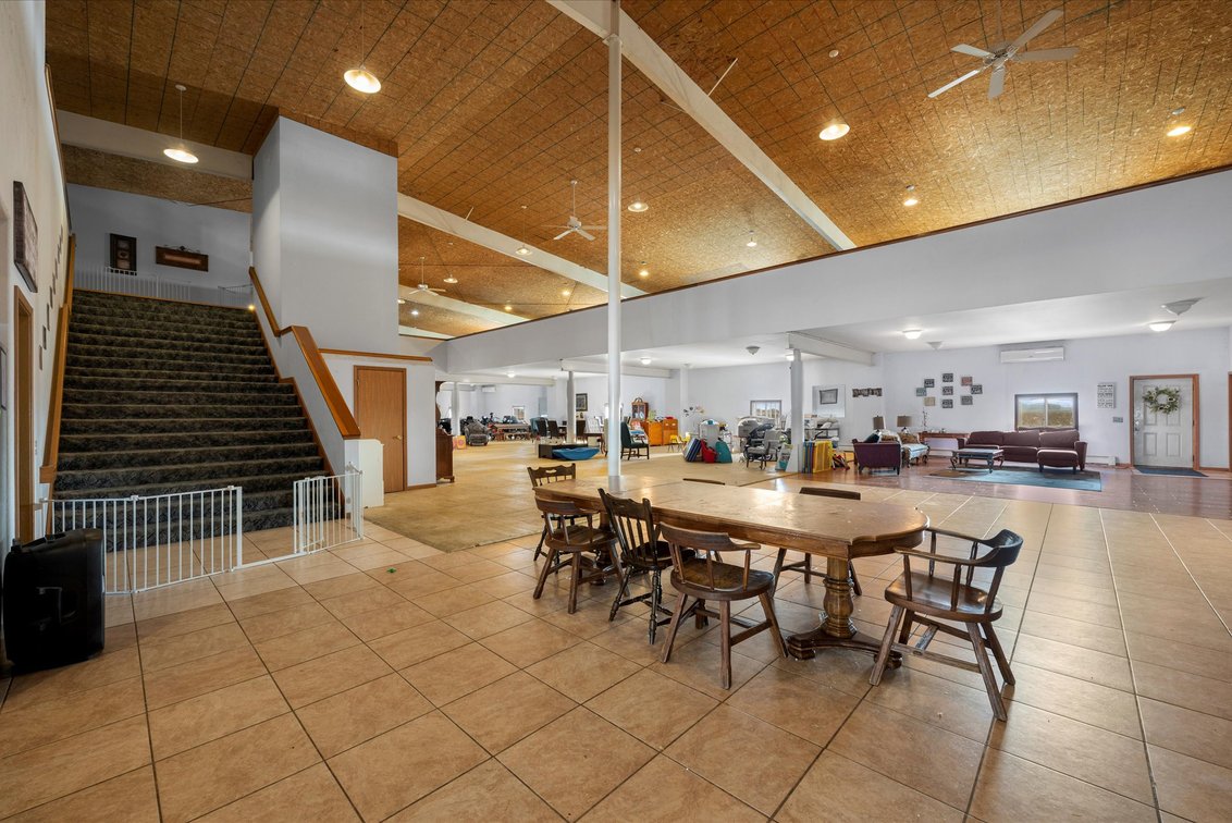 Image for MINIMUM BID AUCTION $499,000! 14614 King Rd