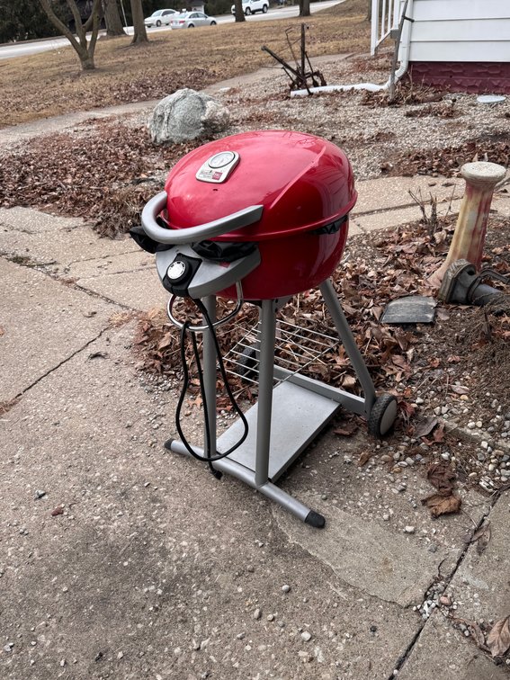 Image for JOHN DEERE, TOOLS AND HOUSEHOLD ITEMS ONLINE ONLY AUCTION