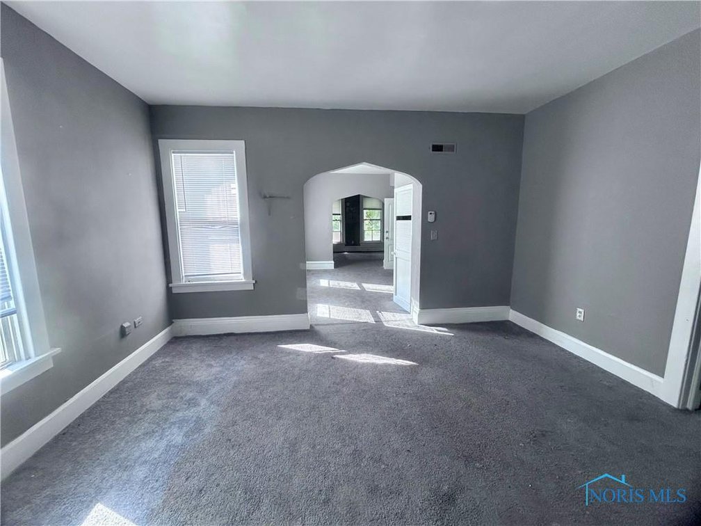 Image for SOLD PRIOR TO AUCTION ! 918 Walnut St