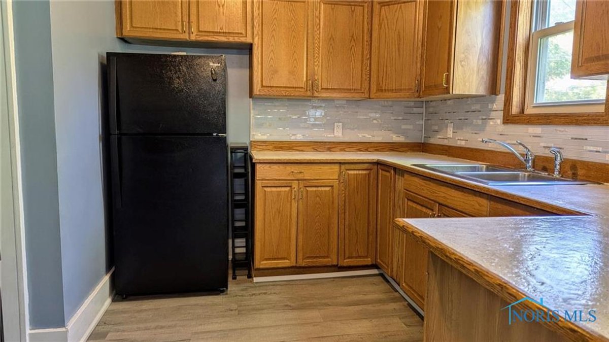 Image for MINIMUM BID AUCTION $99,000! 1226 South St
